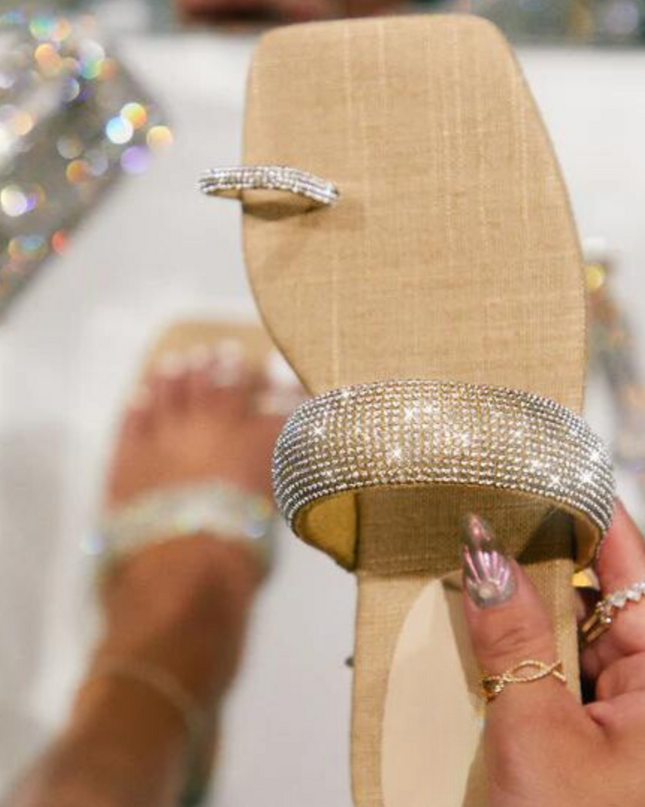 Rhinestone Toe Ring Flat Sandals -Natural