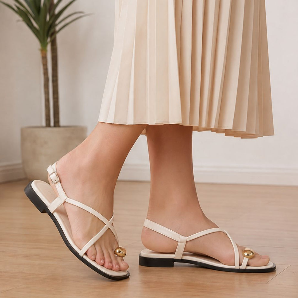 Aurelia Gold Toe Ring Sandals - White