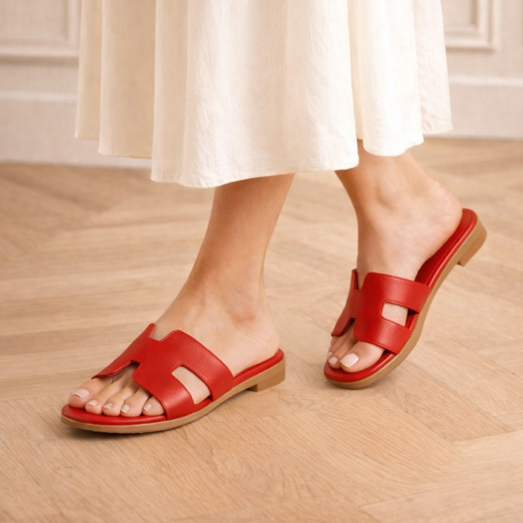 Red Dawn Women's Flat Sandal