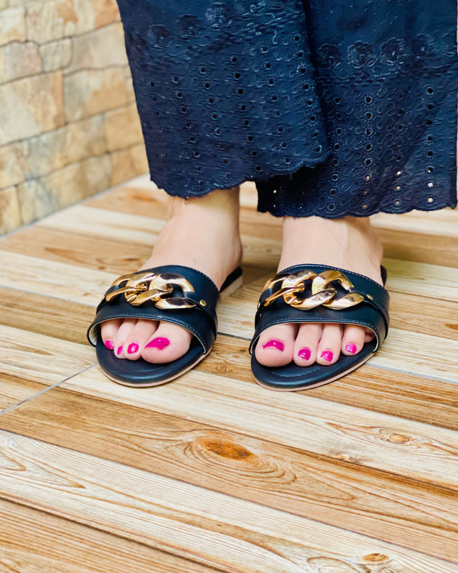 Charm Chain Flat Sandals - Black