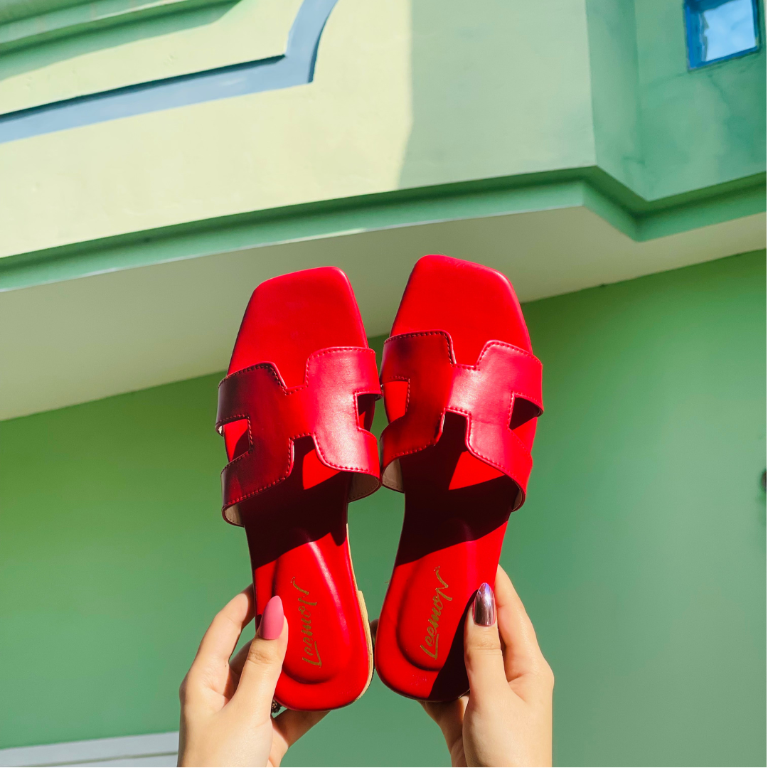 Red Dawn Women's Flat Sandal