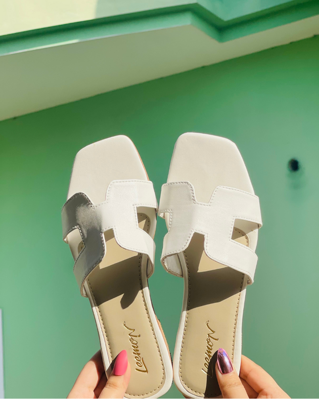 White Serenity Women's Flat Sandal