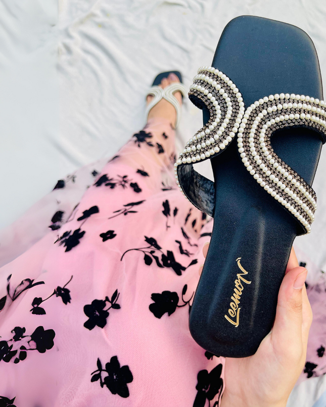 Faux Pearls Flat Sandals- Black