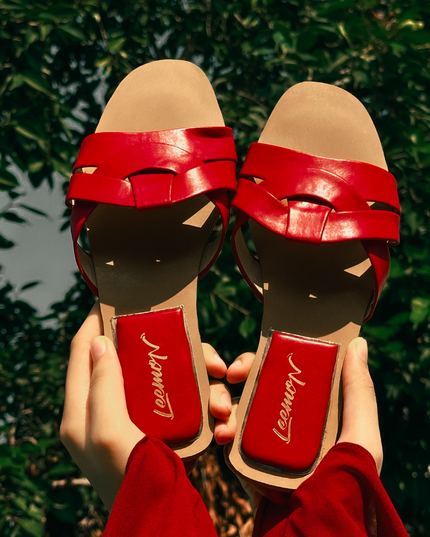 Crisscross Comfort Slides - Red