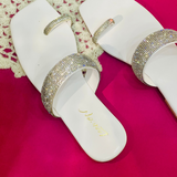 Rhinestone Toe Ring Flat Sandals -White