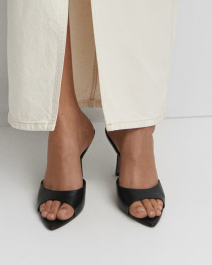 Luxury Pointy Heels- Black Leemon Pakistan